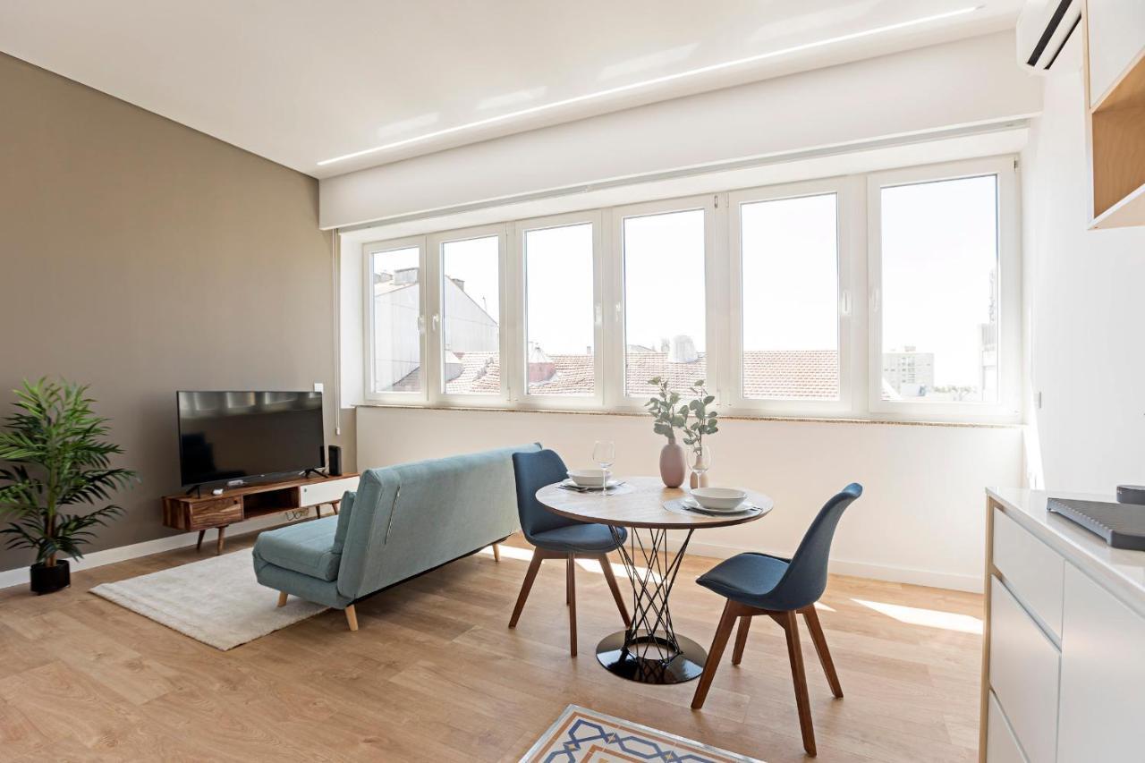 Urban House By Lovelystay OOporto Extérieur photo